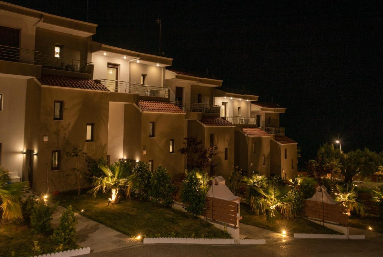 Pefkohori Golden Mountain Beach Villas المظهر الخارجي الصورة