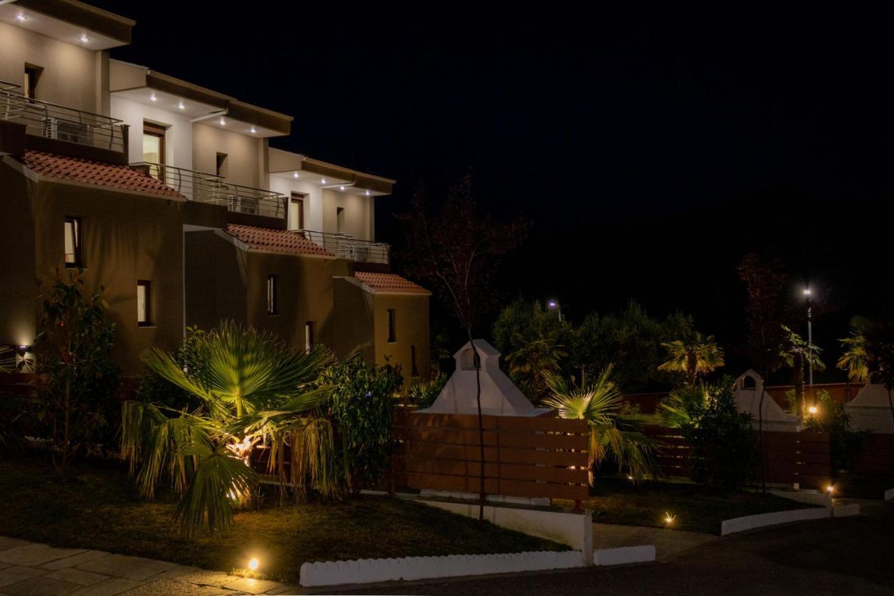 Pefkohori Golden Mountain Beach Villas المظهر الخارجي الصورة